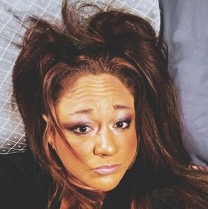 Meet your Posher, Toni